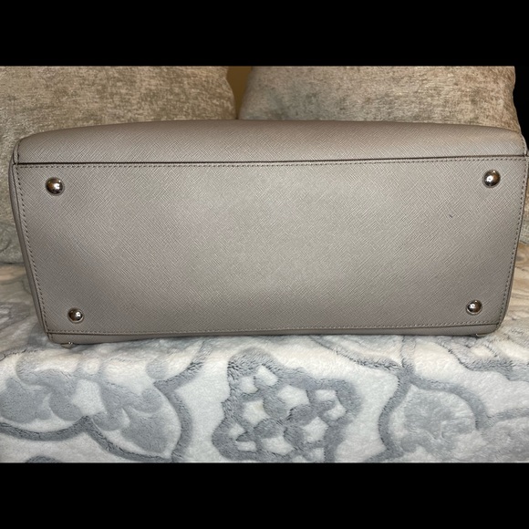 Micheal Kors medium sandrine studded satchel - Picture 6 of 12